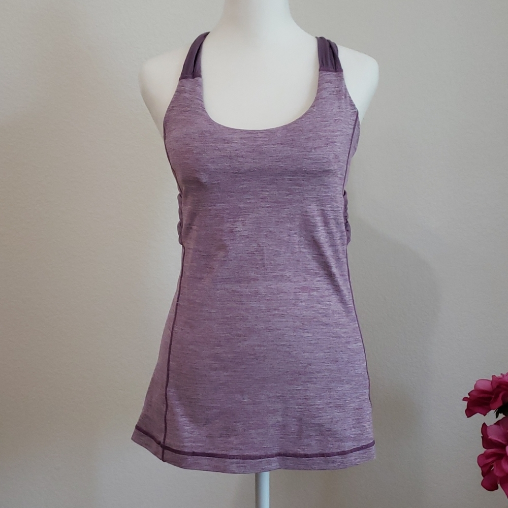 Lululemon size 6